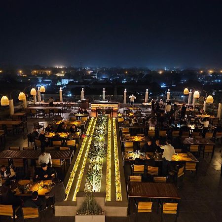 Tahir Guest Palace คาโน ภายนอก รูปภาพ