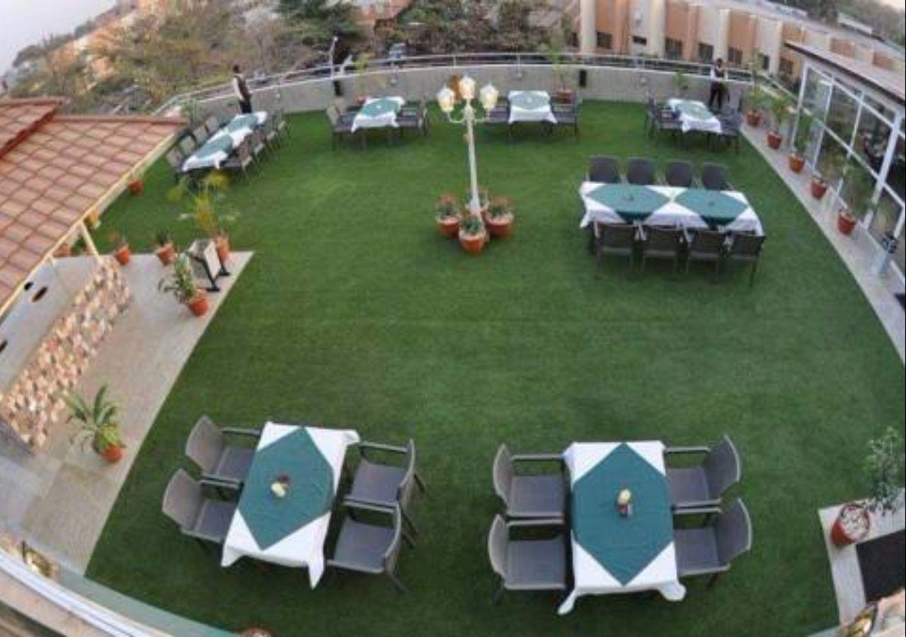 Tahir Guest Palace คาโน ภายนอก รูปภาพ