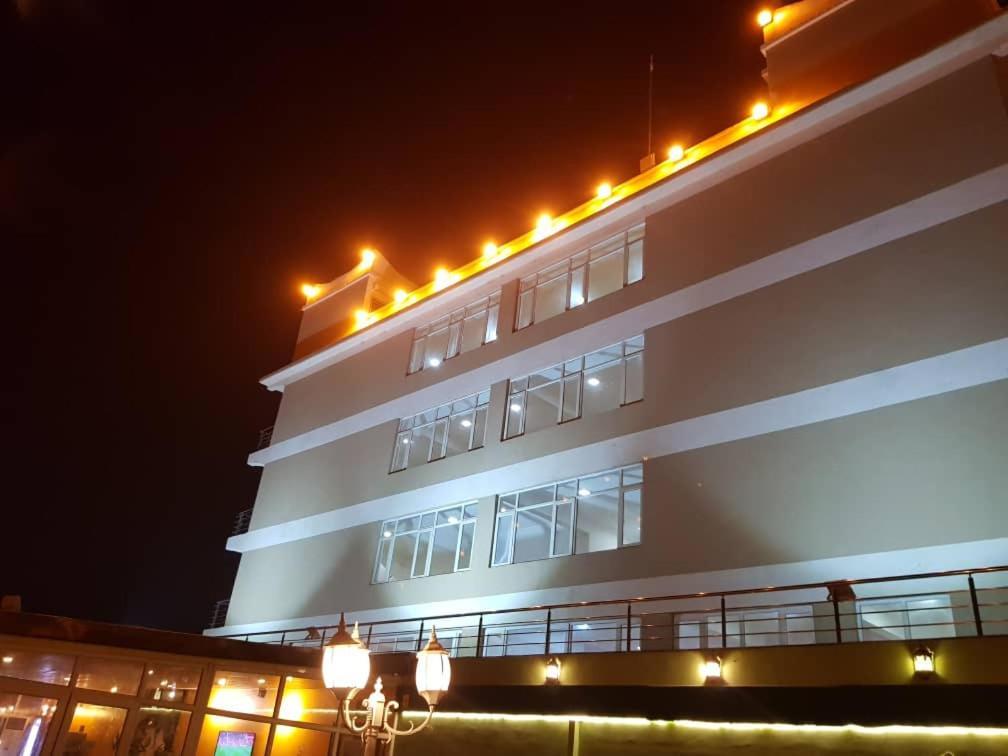 Tahir Guest Palace คาโน ภายนอก รูปภาพ